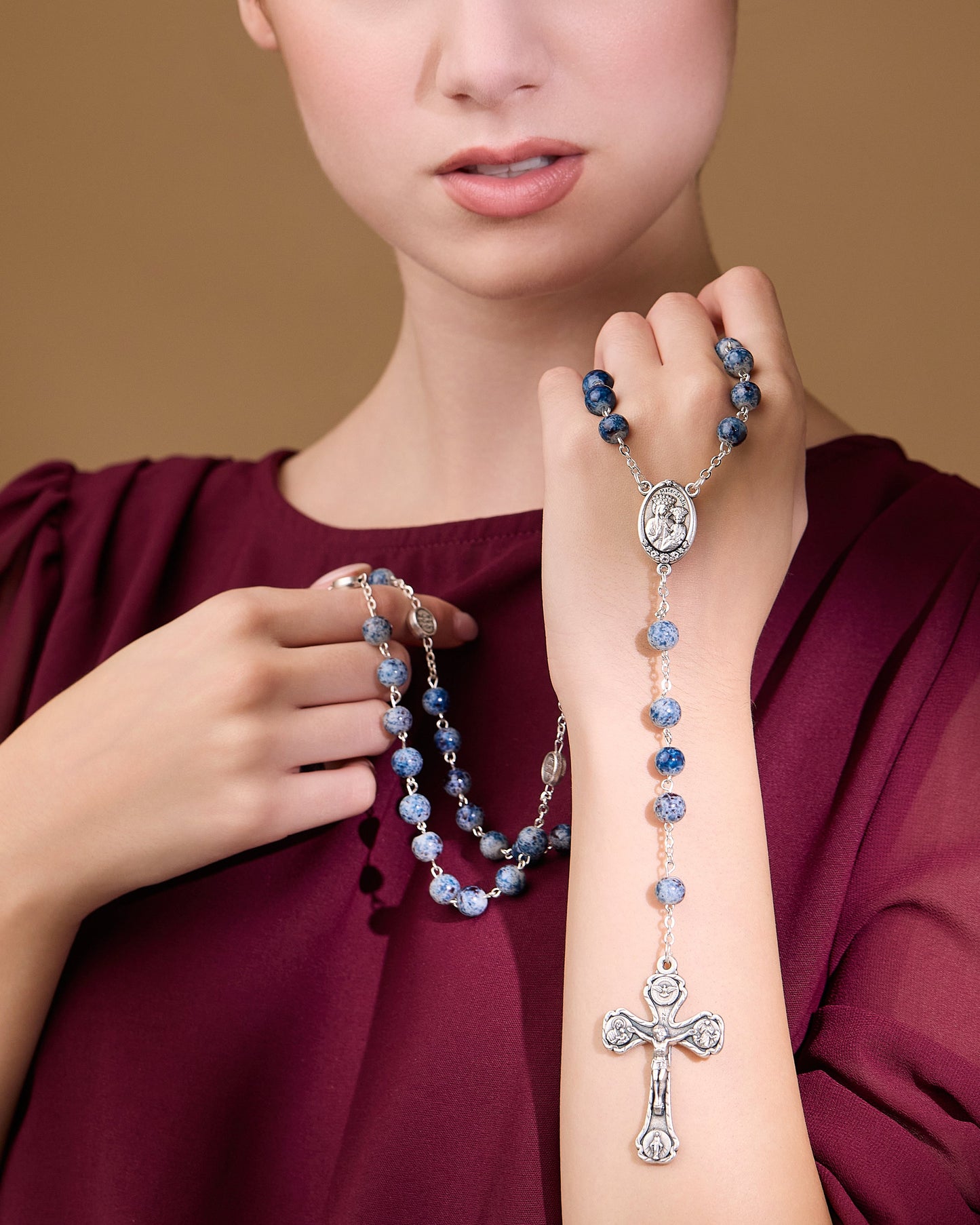 MONDO CATTOLICO ROMA Prayer Beads 56 cm (22 in) / 8 mm (0.30 in) Blue Variegated Rosary of Our Lady of Good Health