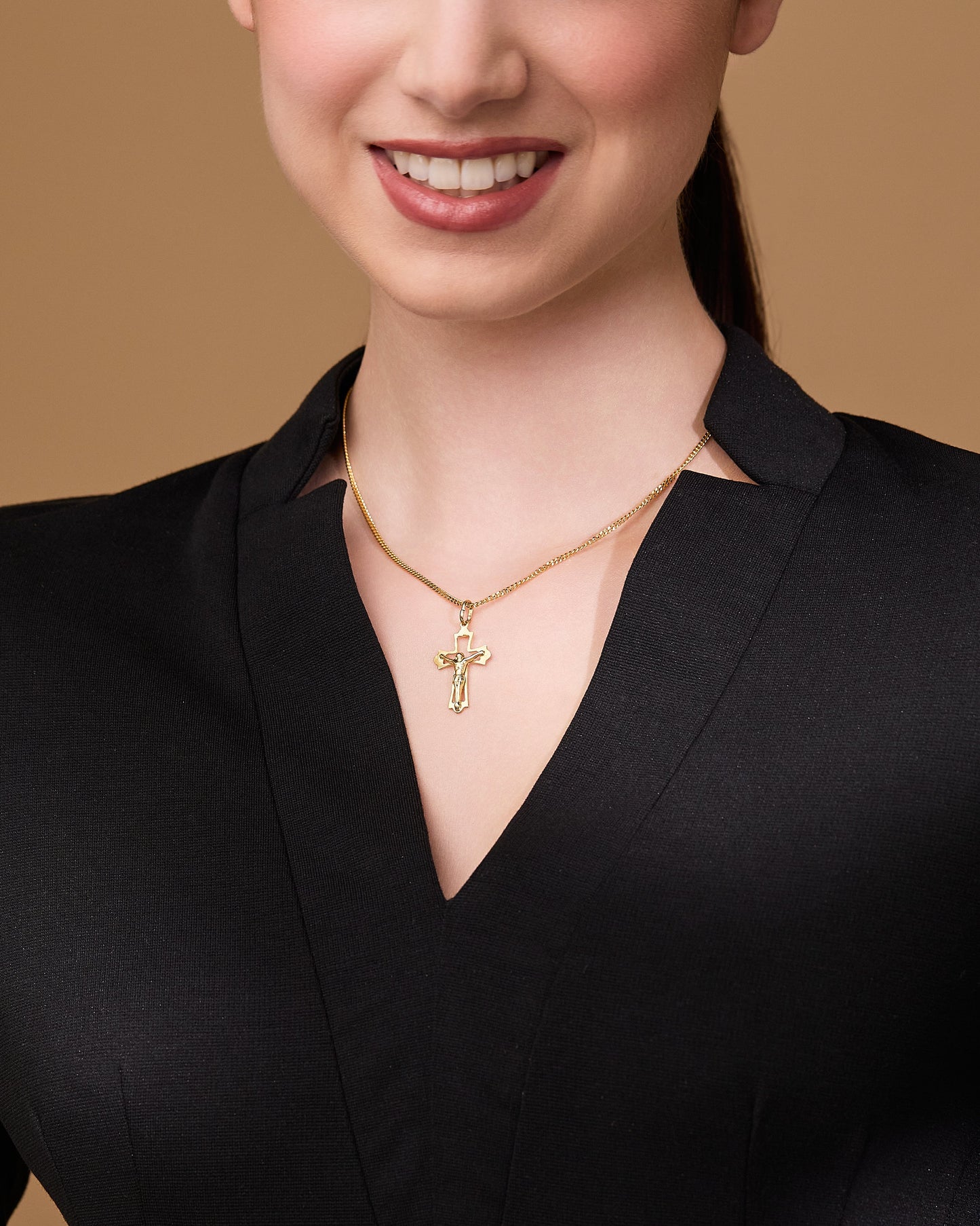 MONDO CATTOLICO ROMA 30 mm (1.18 in) Gold Plated Openwork Budded Crucifix