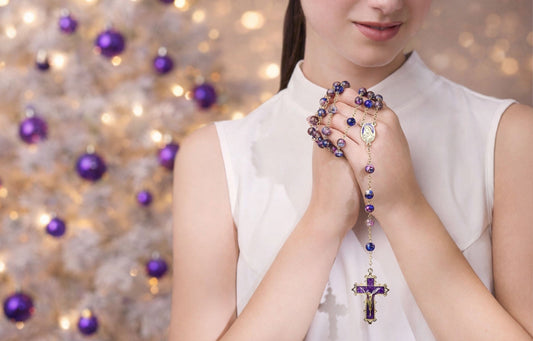 CATHOLIC GIFT GUIDE: CHRISTMAS LISTICLE