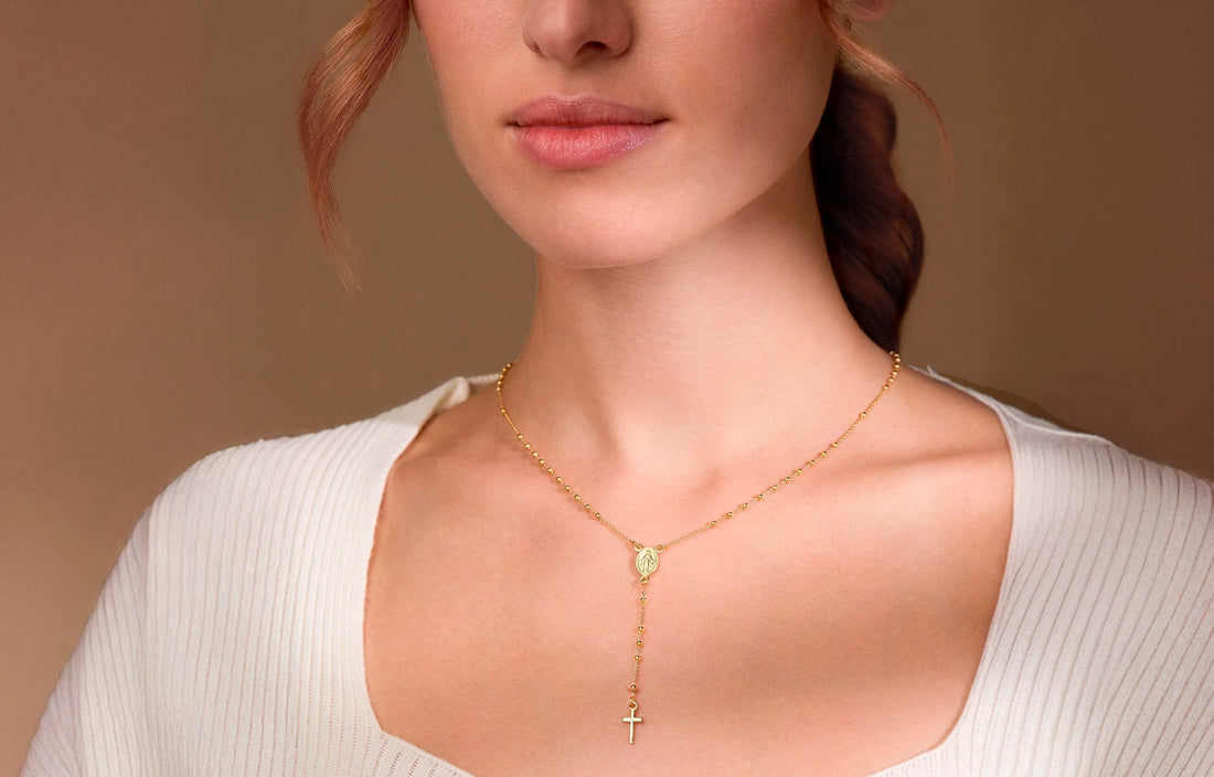 HOW TO CHOOSE, USE, AND GIVE ROSARY NECKLACES – MINI GUIDE