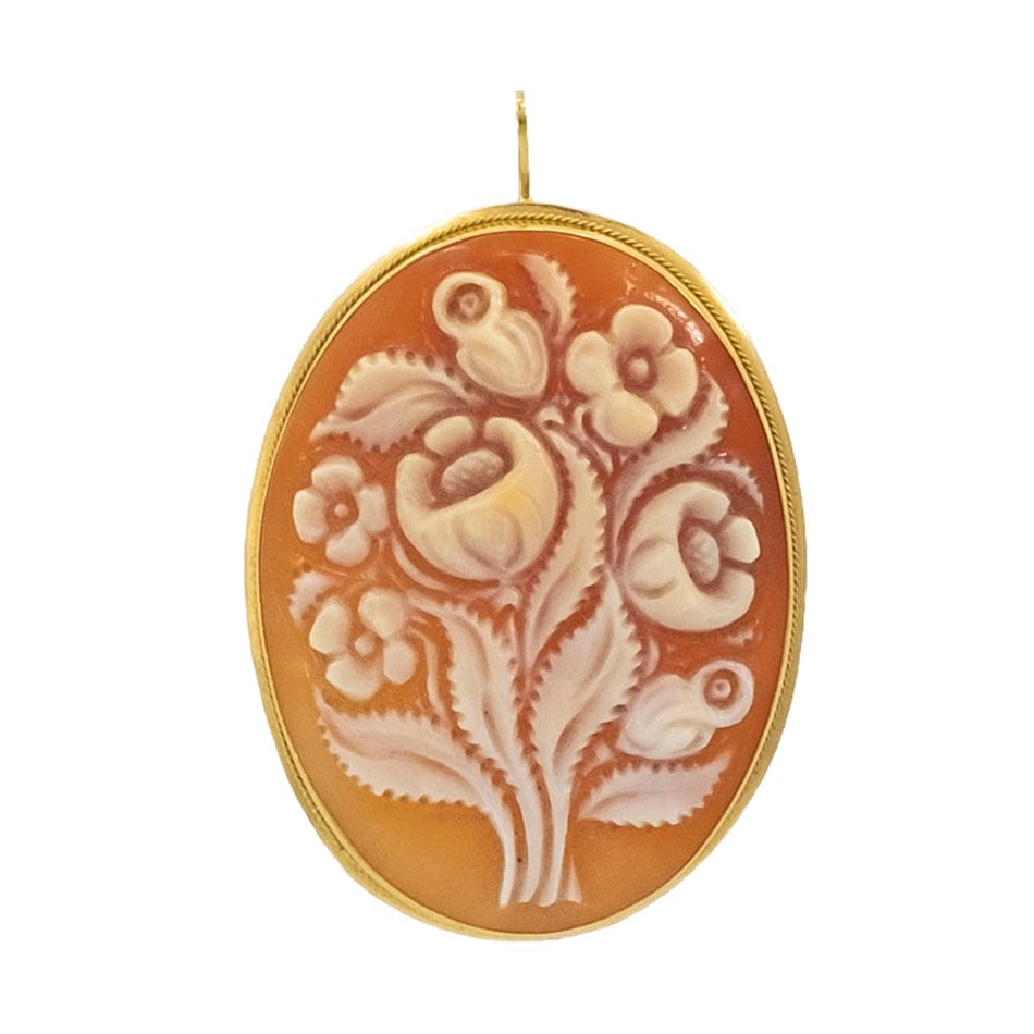 MONDO CATTOLICO Flowers Cameo in Sea Shell and Yellow Gold