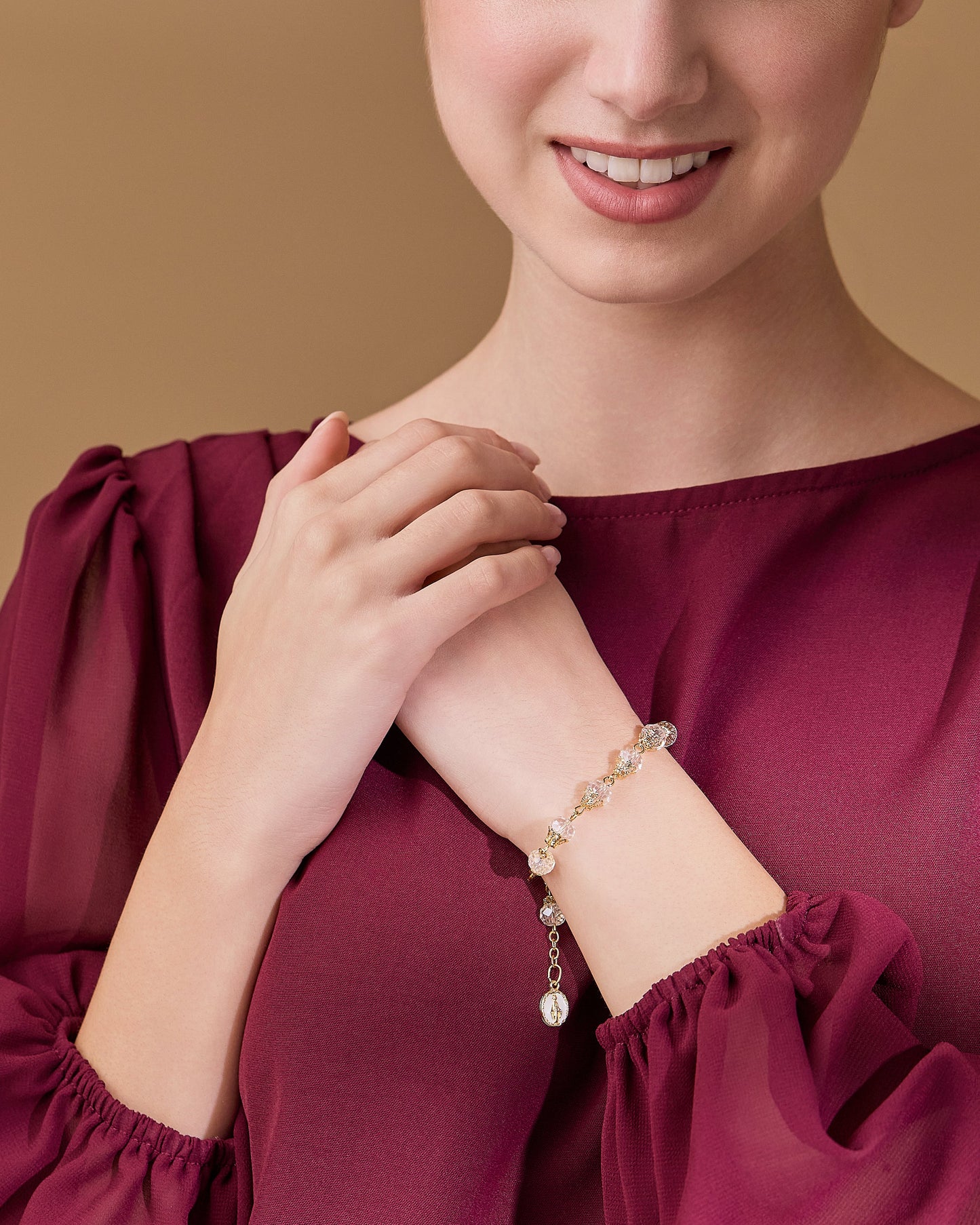 MONDO CATTOLICO ROMA Bracelet 22 cm (8.66 in) / 7 mm (0.28 in) Gold-tone Rosary Bracelet with Balloon-shaped Clear Crystal Beads