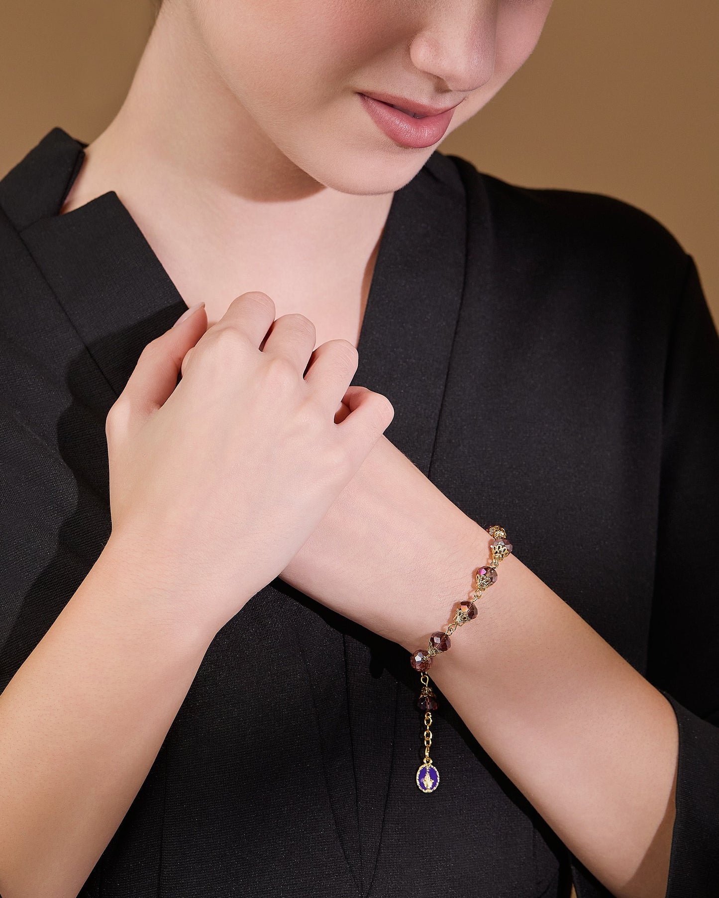 MONDO CATTOLICO ROMA Bracelet 22 cm (8.66 in) / 7 mm (0.28 in) Gold-tone Rosary Bracelet with Balloon-shaped Purple Crystal Beads