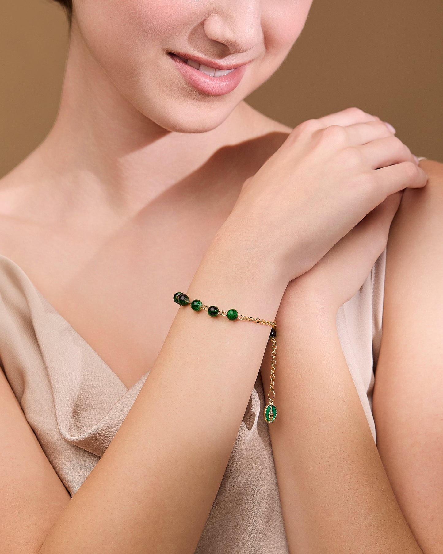 MONDO CATTOLICO ROMA Bracelet 20 cm (7.87 in) / 6 mm (0.24 in) Gold-tone Rosary Bracelet with Green Variegated Beads