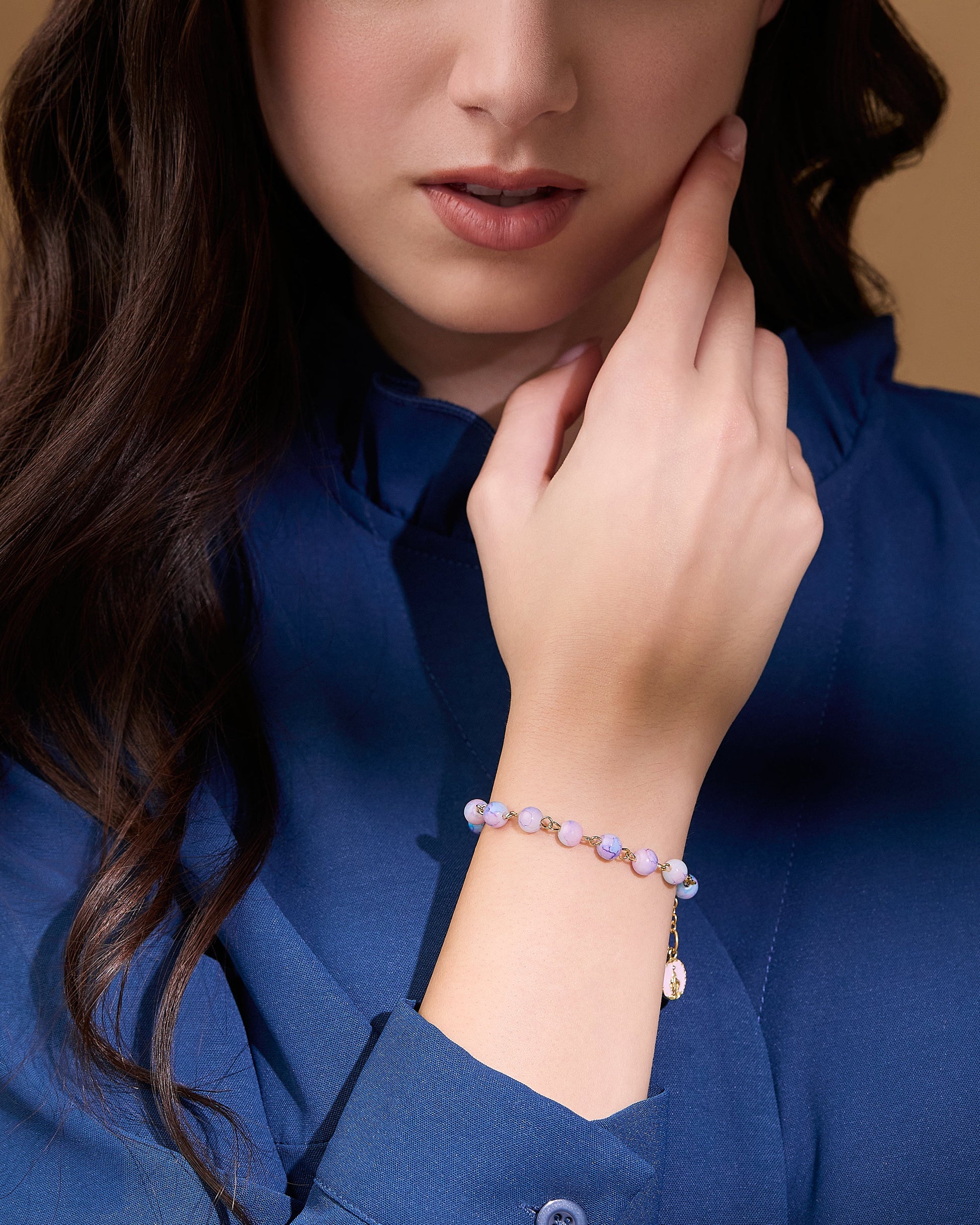 MONDO CATTOLICO ROMA Bracelet 20 cm (7.87 in) / 6 mm (0.24 in) Gold-tone Rosary Bracelet with Pink and Light Blue Variegated Beads