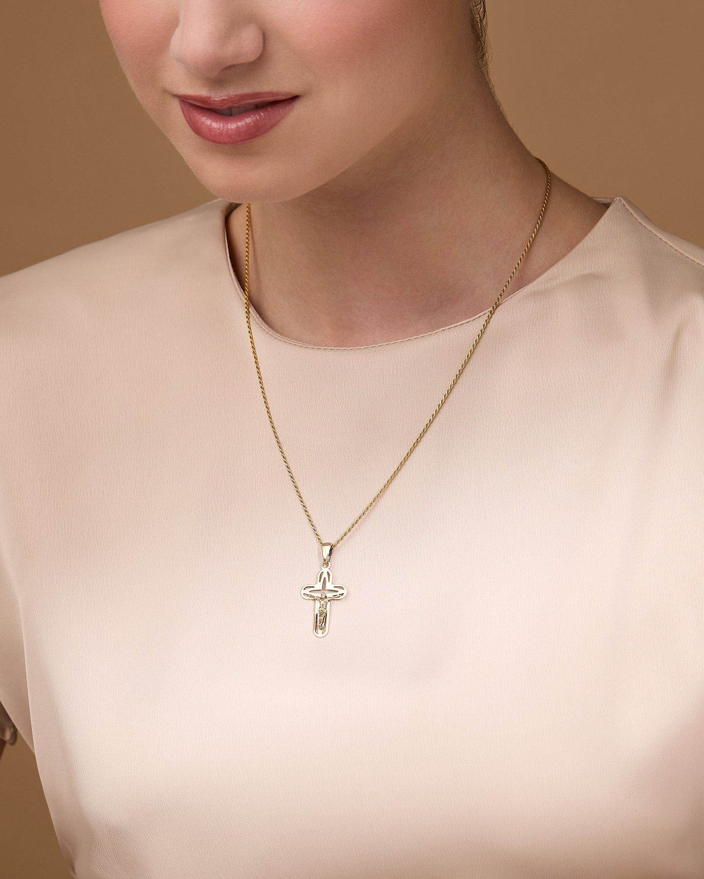 MONDO CATTOLICO ROMA 30 mm (1.18 in) Openwork Gold Plated Crucifix