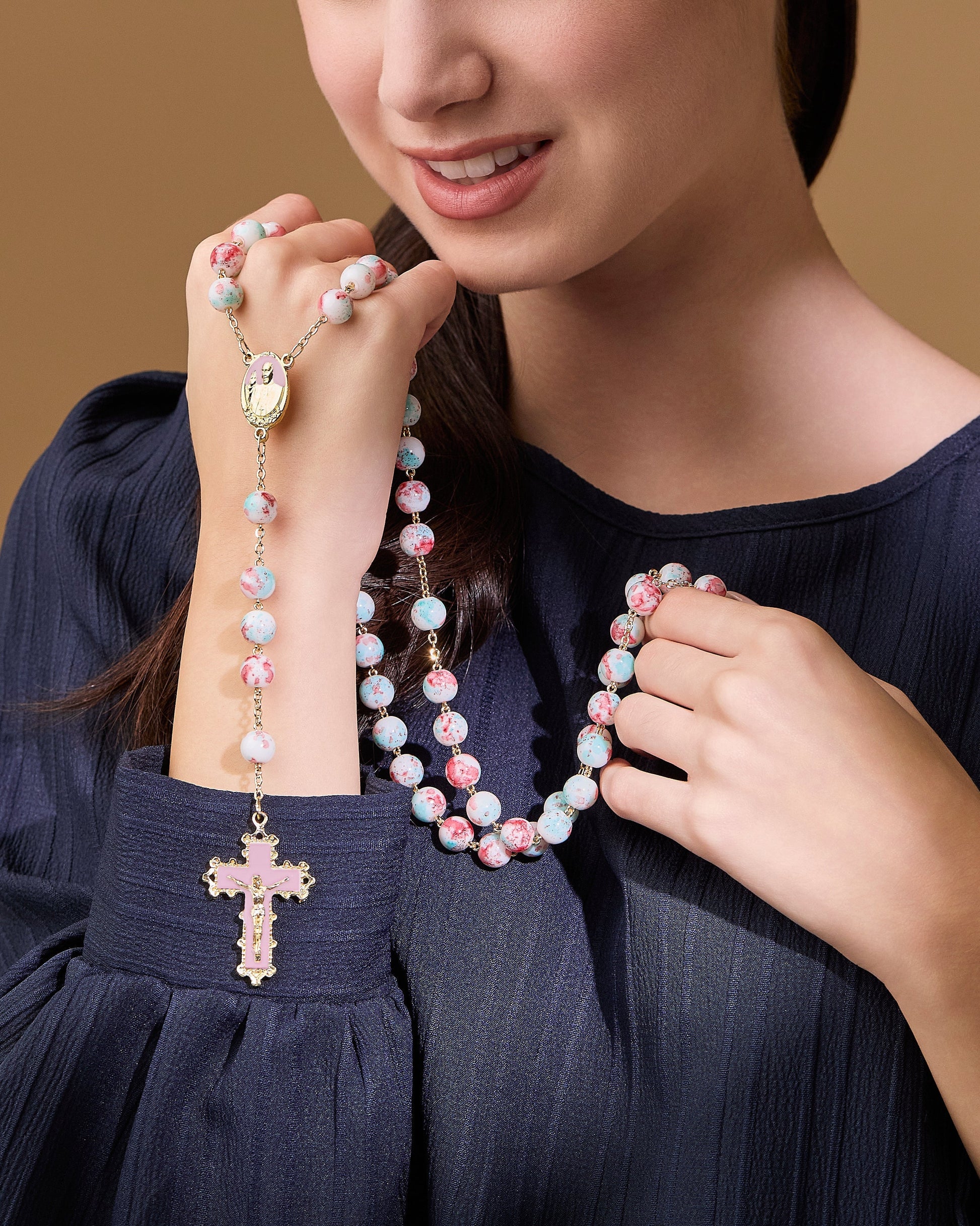 MONDO CATTOLICO ROMA Rosary 58 cm (22.83 in) / 80 cm (31.50 in) / 10 mm (0.39 in) Pope Francis Rosary with Pink Variegated Beads
