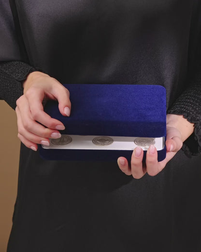 Arras with Blue Velvet Case