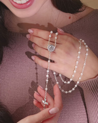 Rosenkranz von Papst Leo XIV aus 925er Silber mit kleinen Perlmuttperlen