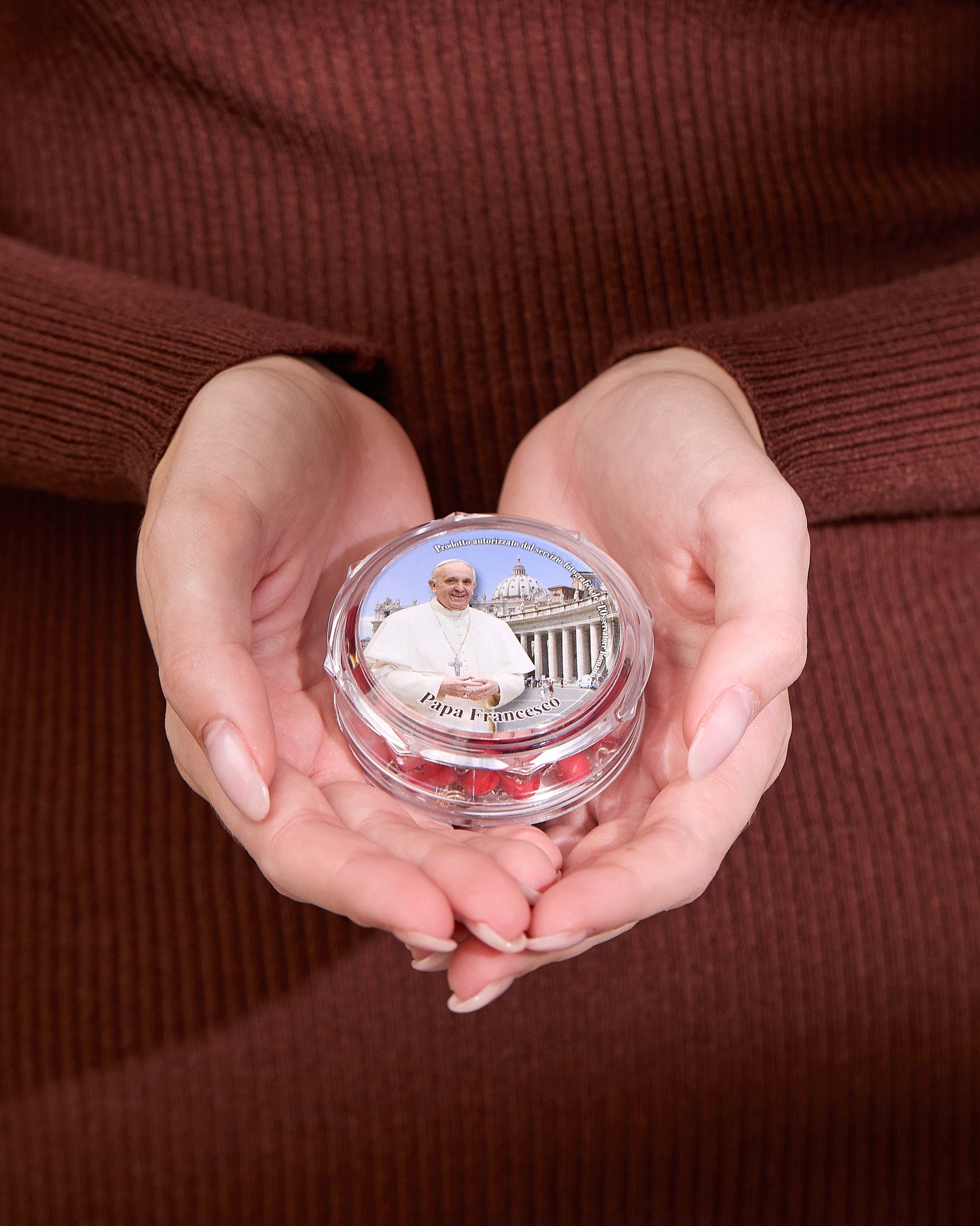 MONDO CATTOLICO ROMA Prayer Beads 45 cm (17.71 in) / 6 mm (0.23 in) Rosary box of Pope Francis I with a Scent of Rose