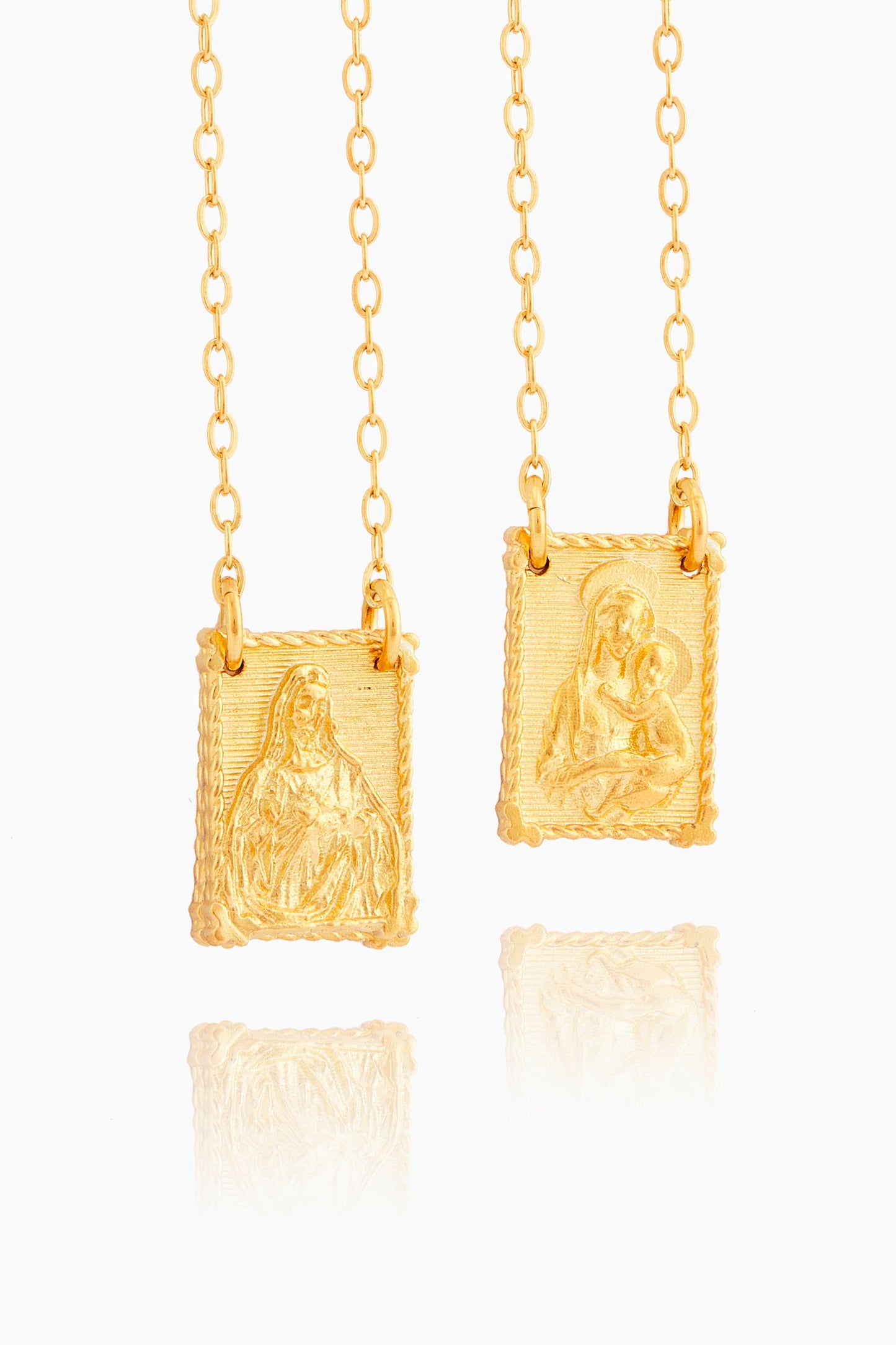 MONDO CATTOLICO Necklaces 11x15 mm (0.43x0.60 in) / Cm 70 (27.6 in) SCAPULAR STERLING SILVER 925 GOLD PLATED