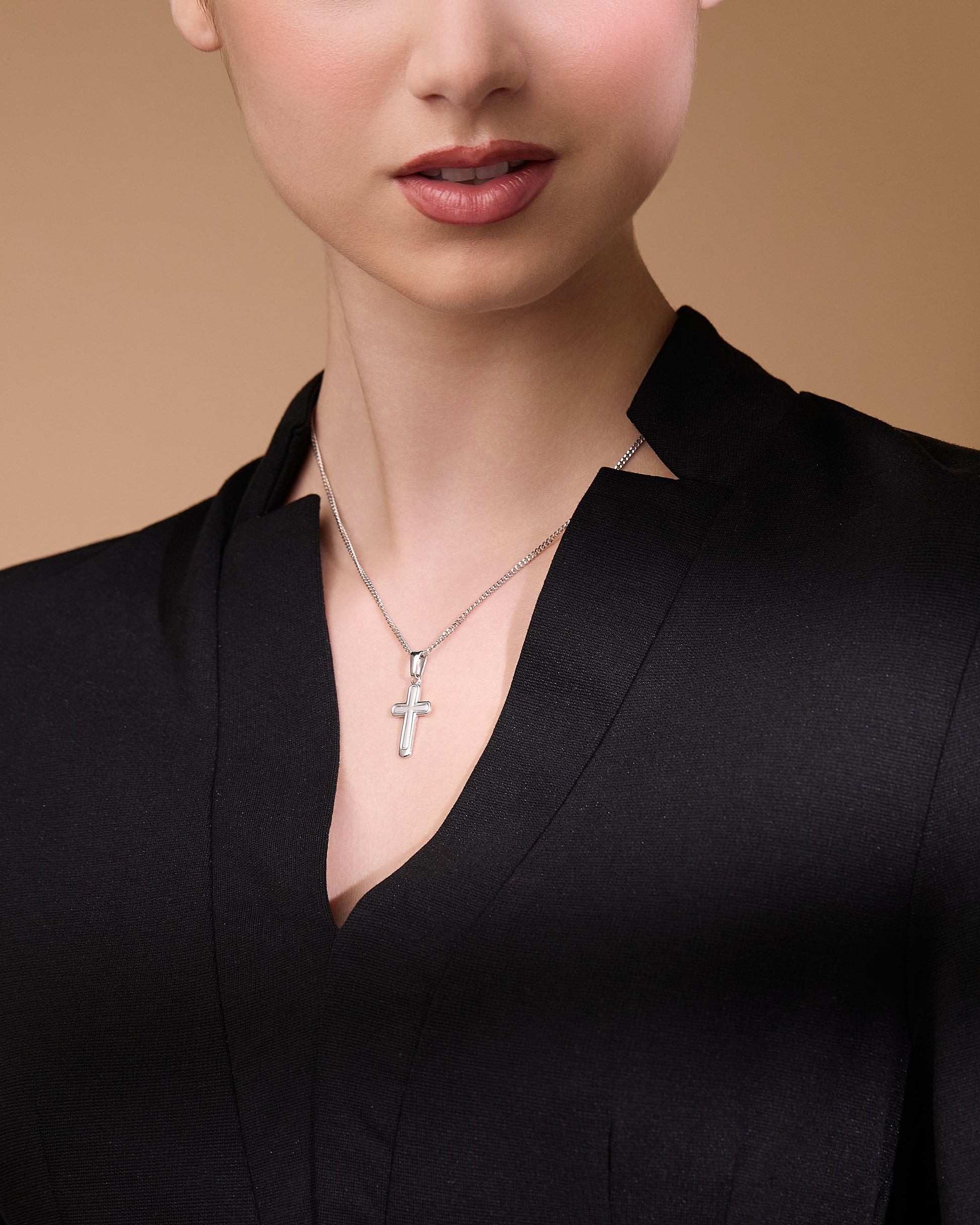 MONDO CATTOLICO ROMA Pendant 25 mm (0.98 in) Sterling Silver Cross Pendant With Satin Interior and Rounded Corners