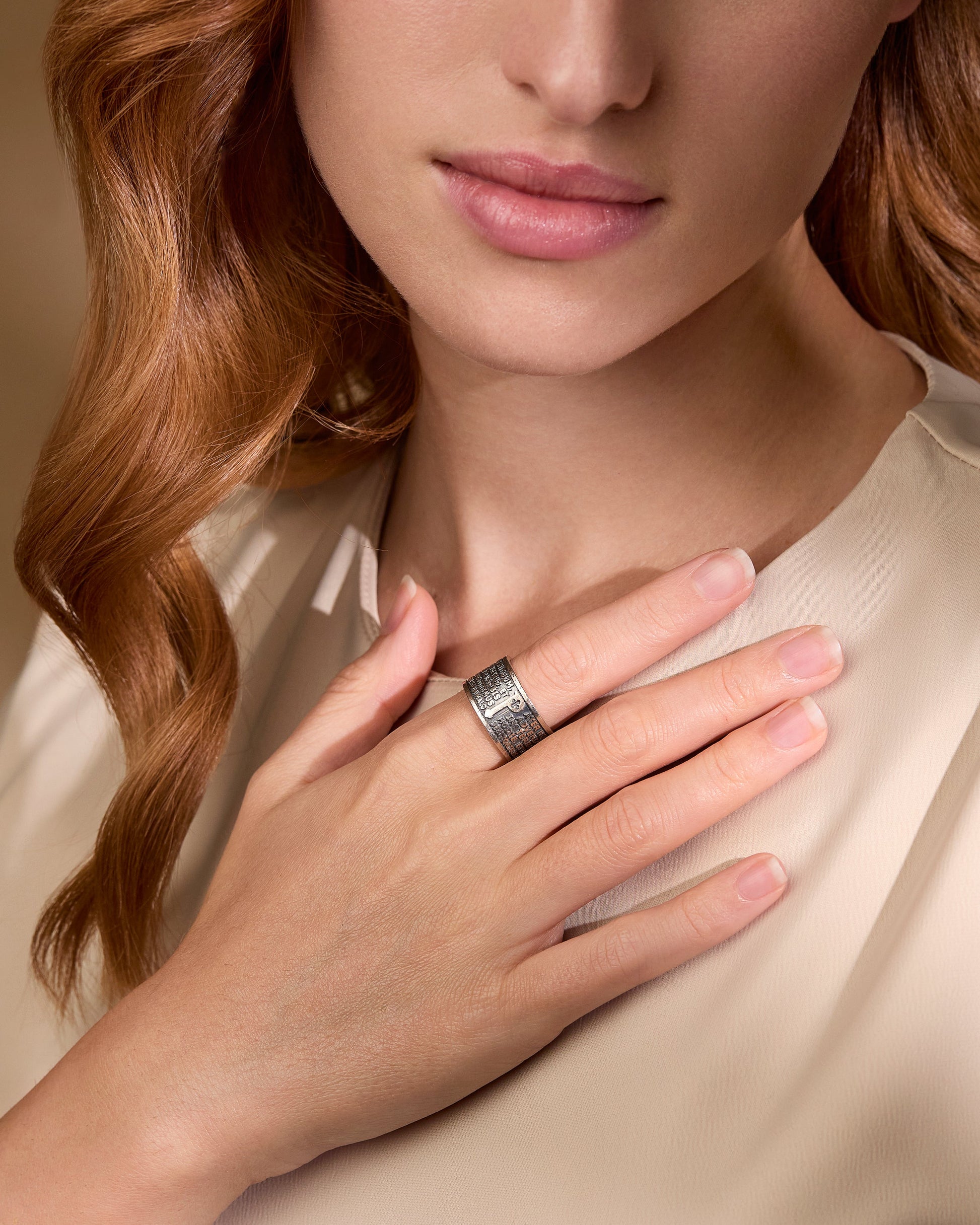 Croce E Preghiera Spagnola Anello Preghiera Uomo/Donna - Acciaio Inossidabile, 8mm, Con Croce E Preghiera Il Signore Degli Anelli - Foto 3