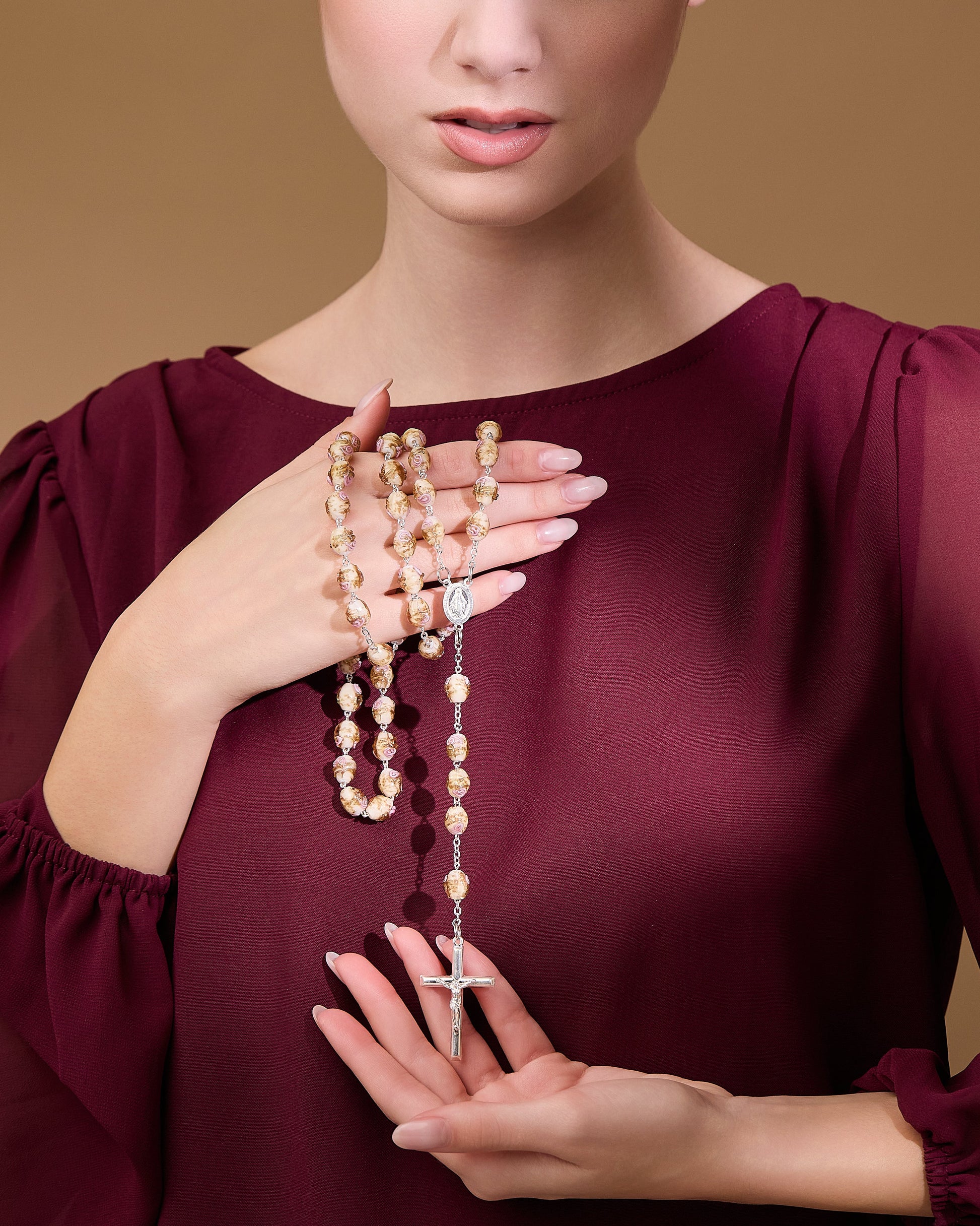 MONDO CATTOLICO ROMA Rosary 60 cm (23.62 in) / 85 cm (33.46 in) / 8x10 mm (0.31x0.39 in) Sterling Silver Rosary with Yellow Crystal Beads and Rosettes with the Miraculous Medal