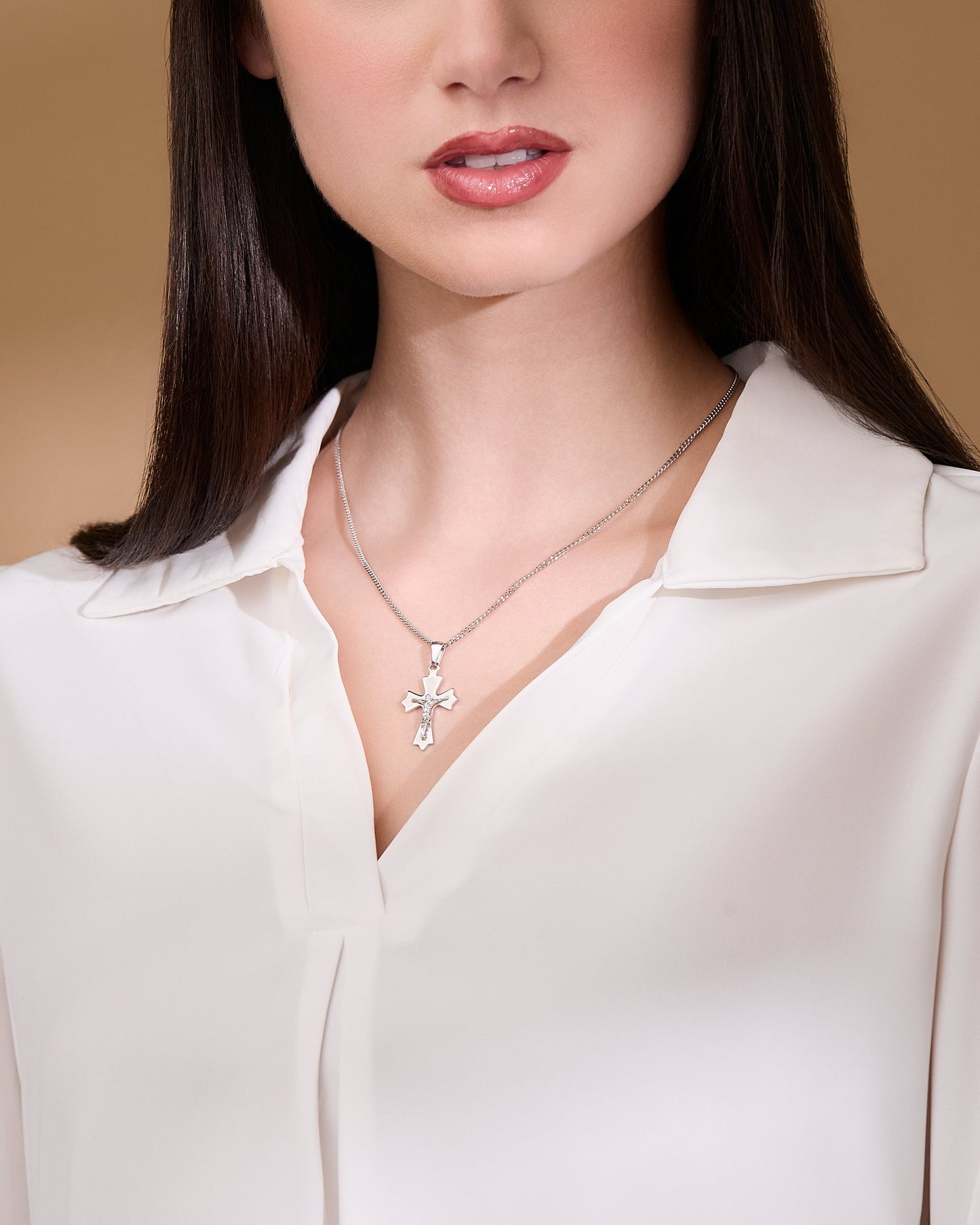 MONDO CATTOLICO ROMA 30 mm (1.18 in) Sterling Silver Satin Finish Budded Crucifix Pendant