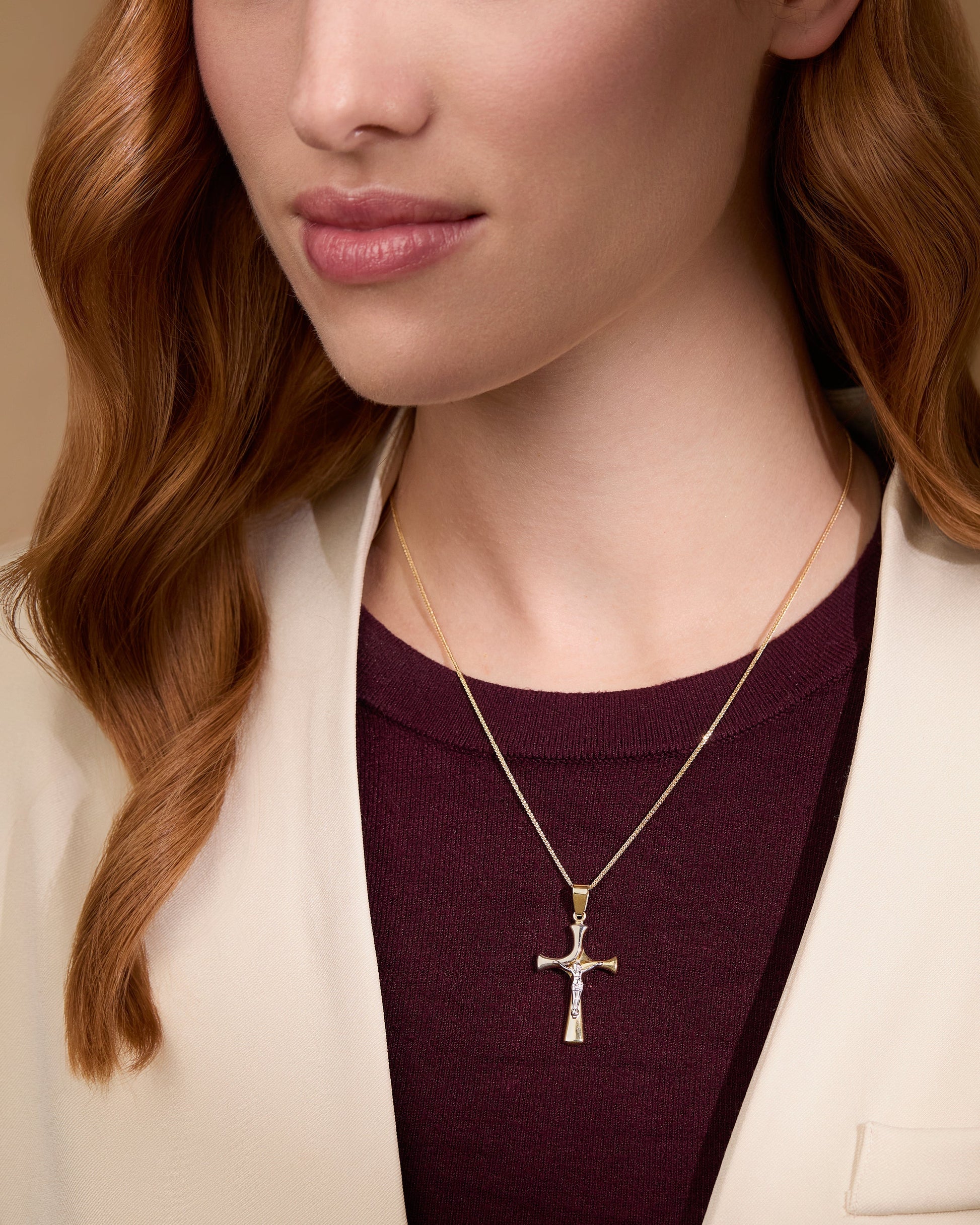 Mondo Cattolico Pendant 34 mm (1.34 in) Yellow Gold Crucifix Pendant With Detail and Modern Style White Gold Corpus